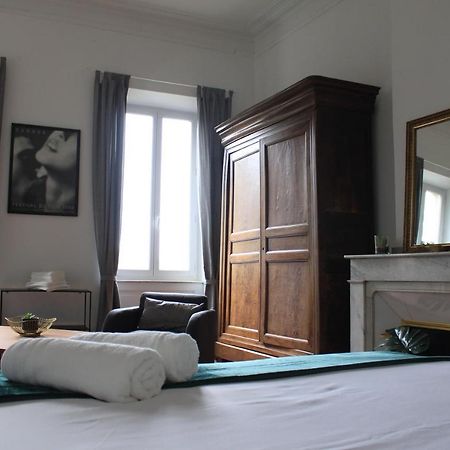 Paul Sabatier-T1-Vue Sur Jardin-Luxe-Wifi-Fi-Velo Apartman Castelnaudary Kültér fotó